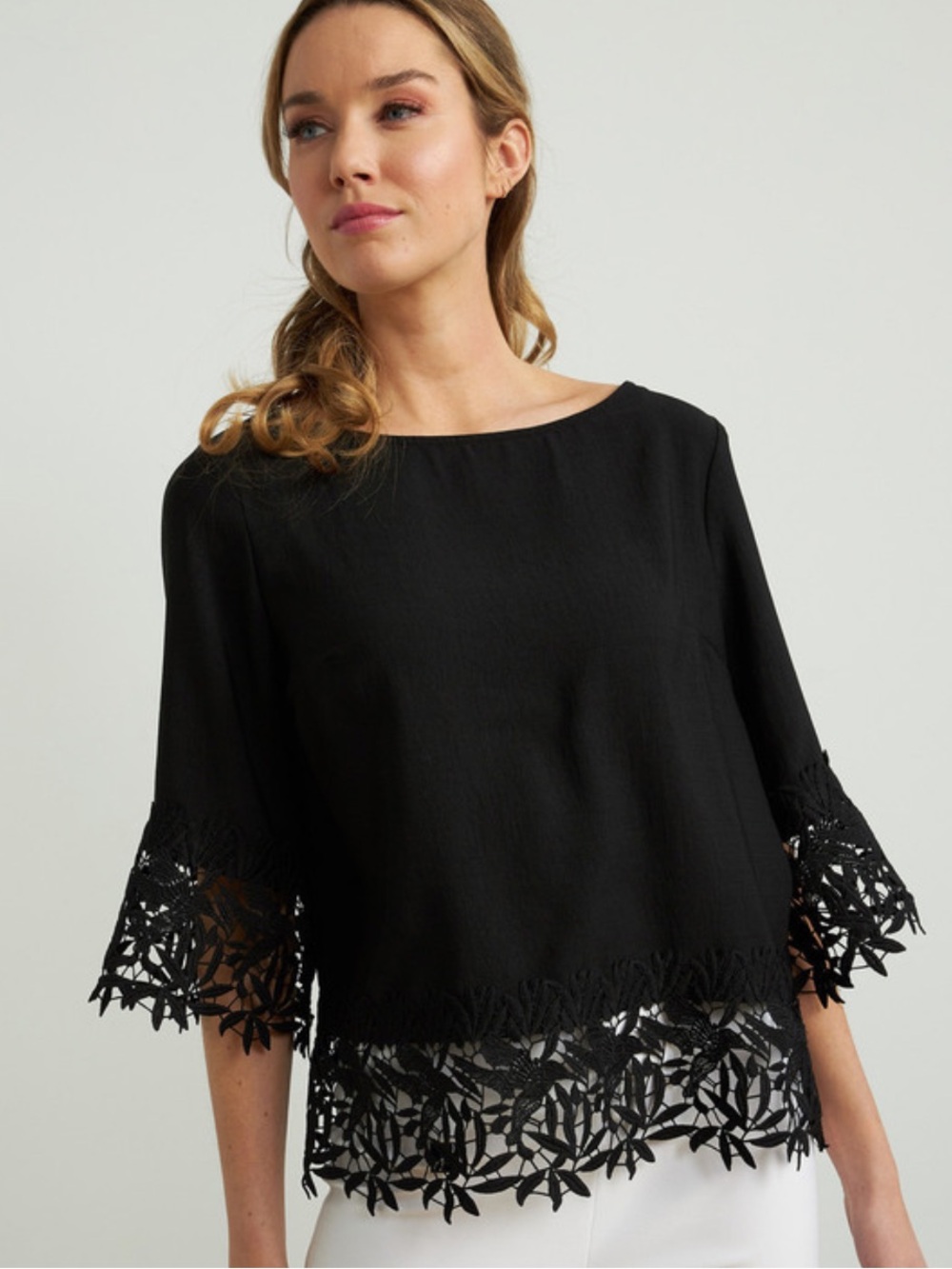 Haris Cotton Linen Black Hummingbird Crochet Hem 3/4 sleeve Cropped Top large